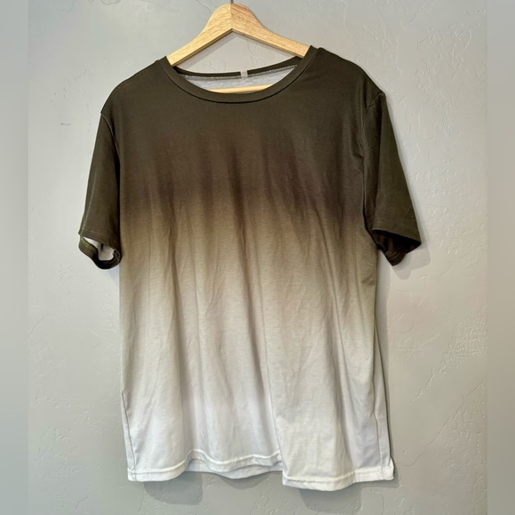 Brandy Melville Long Scoop Neck Soft Flowy Tee Shirt Olive Green Ombré XXL - Picture 4 of 12